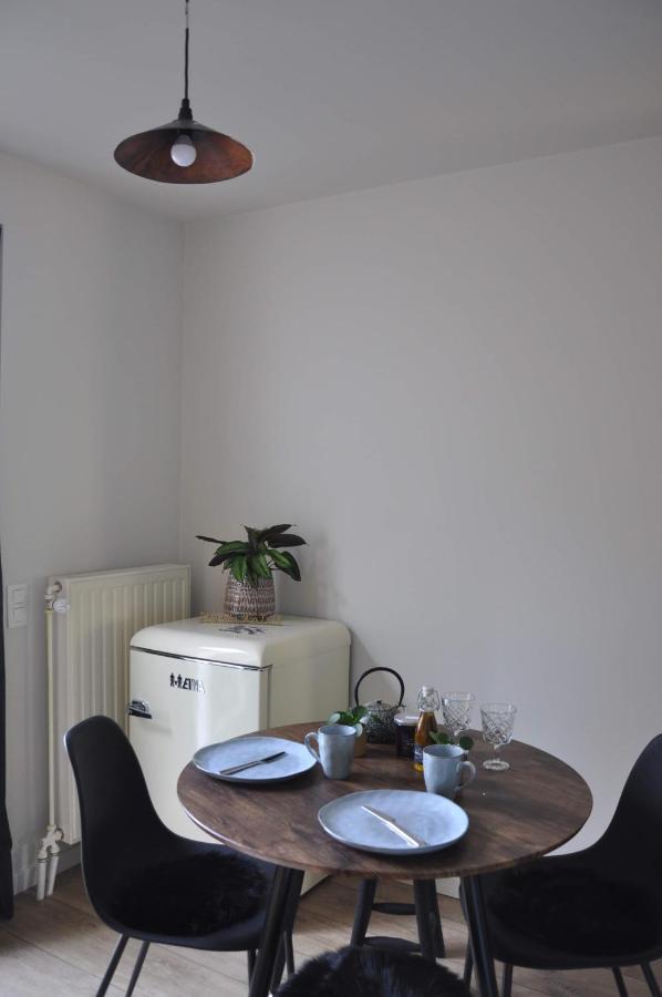 Bed and Breakfast Bed en Bezem Laarne Exterior foto